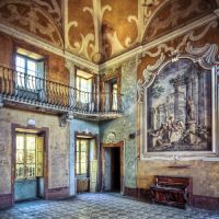 Villa S
